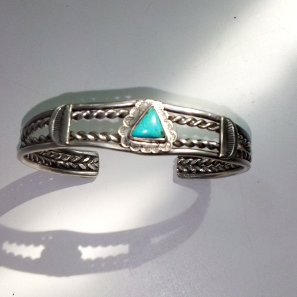 Vintage Navajo silver turquoise cuff bracelet